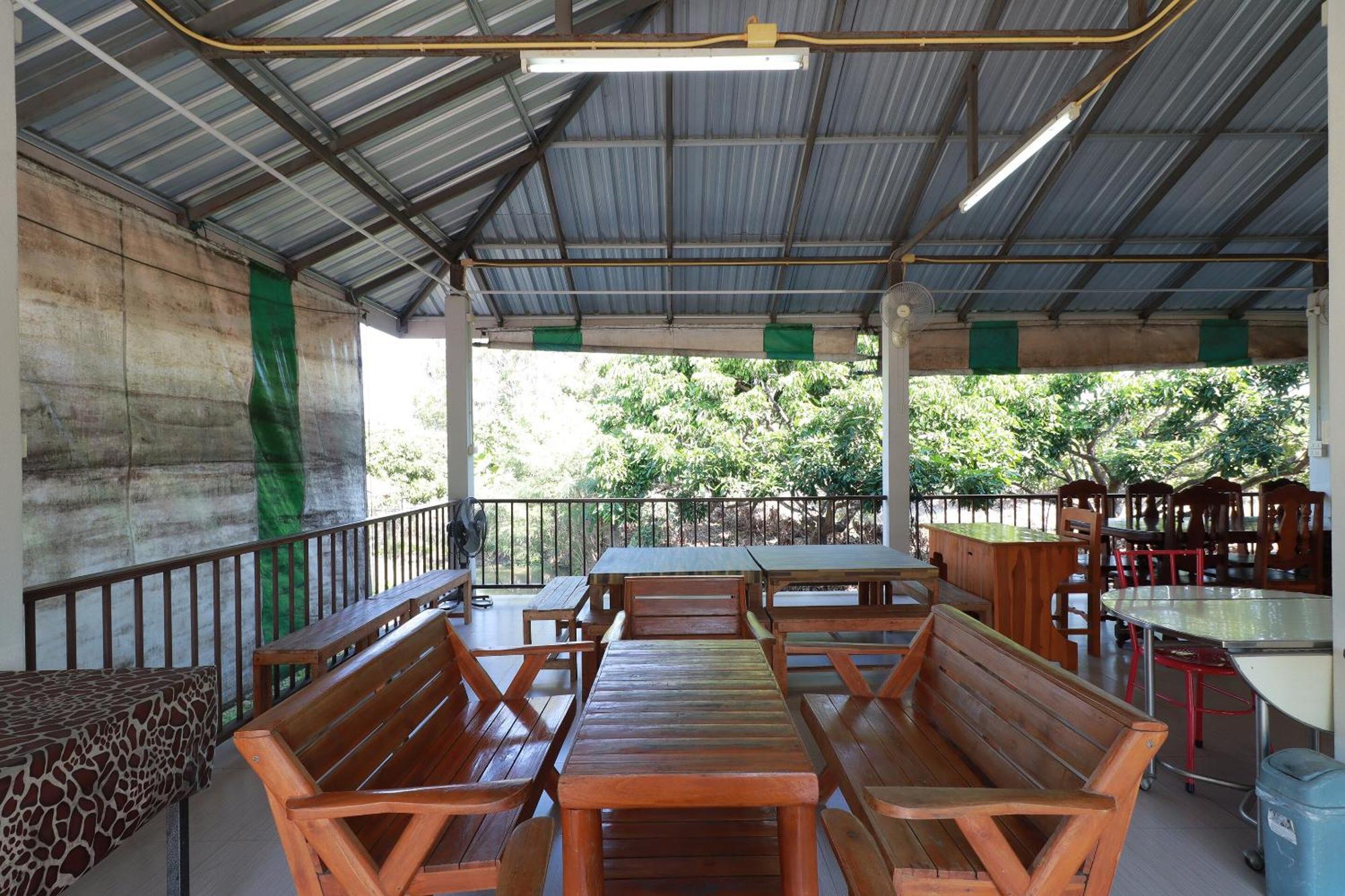 Oyo 553 Kongsup Resort Lamphun Zewnętrze zdjęcie